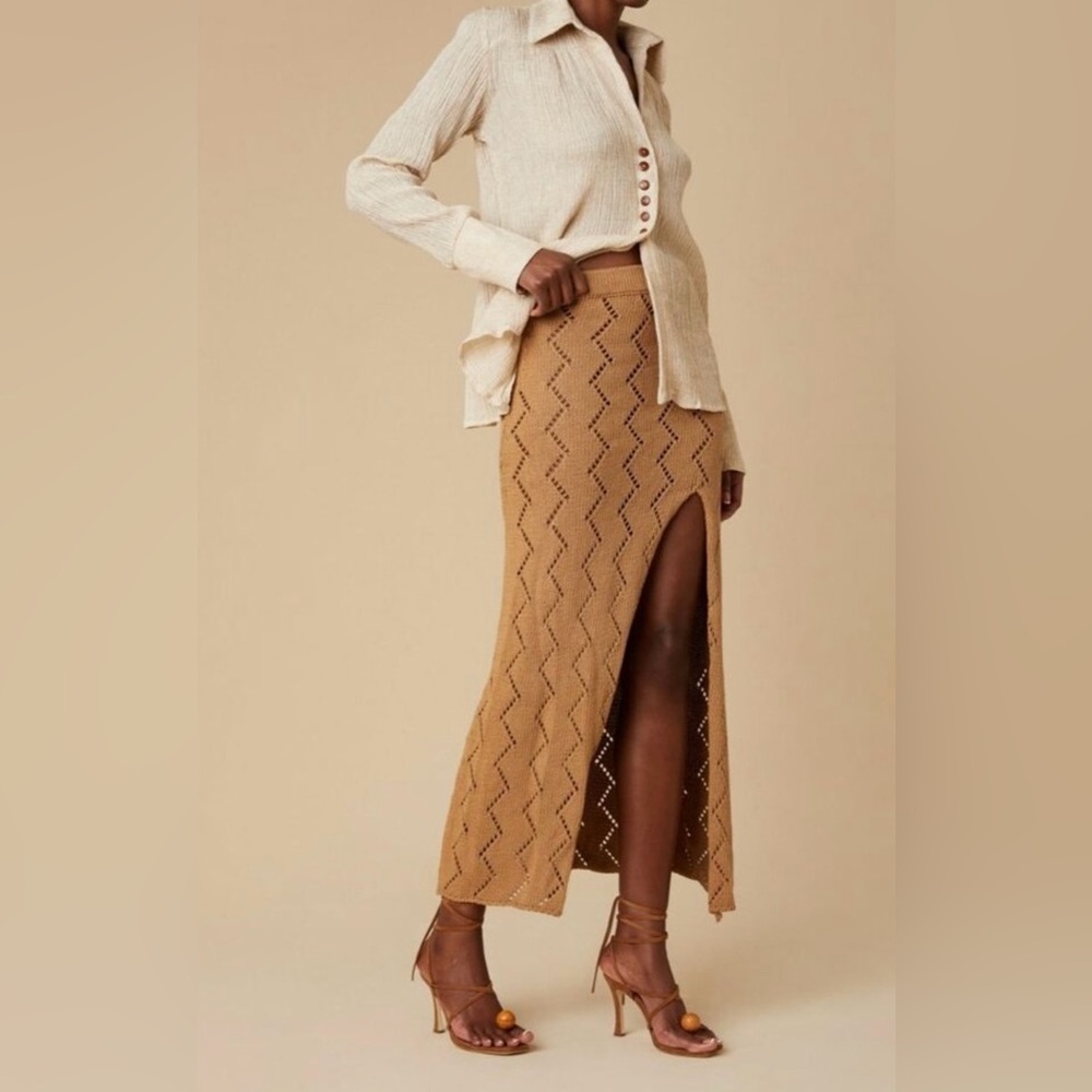 NWT! SAVANNAH MORROW THE LABEL SKIRT
